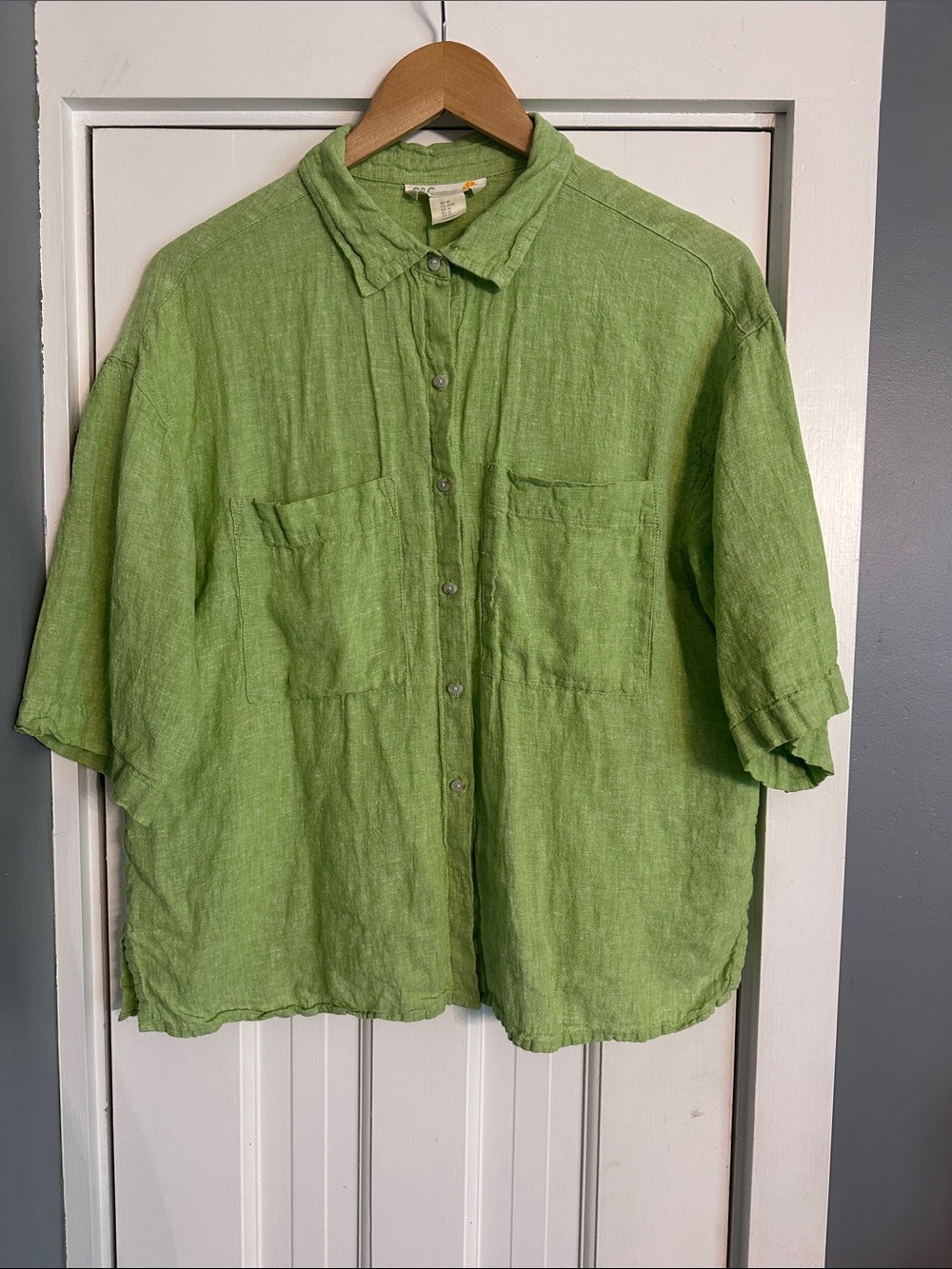 C&C California Lime Green 100% Linen Boxy Button Down Top Shirt Size M